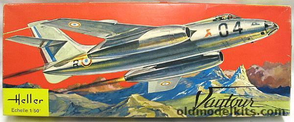 Heller 1/50 Vautour IIB Twin Jet Bomber, 305 plastic model kit